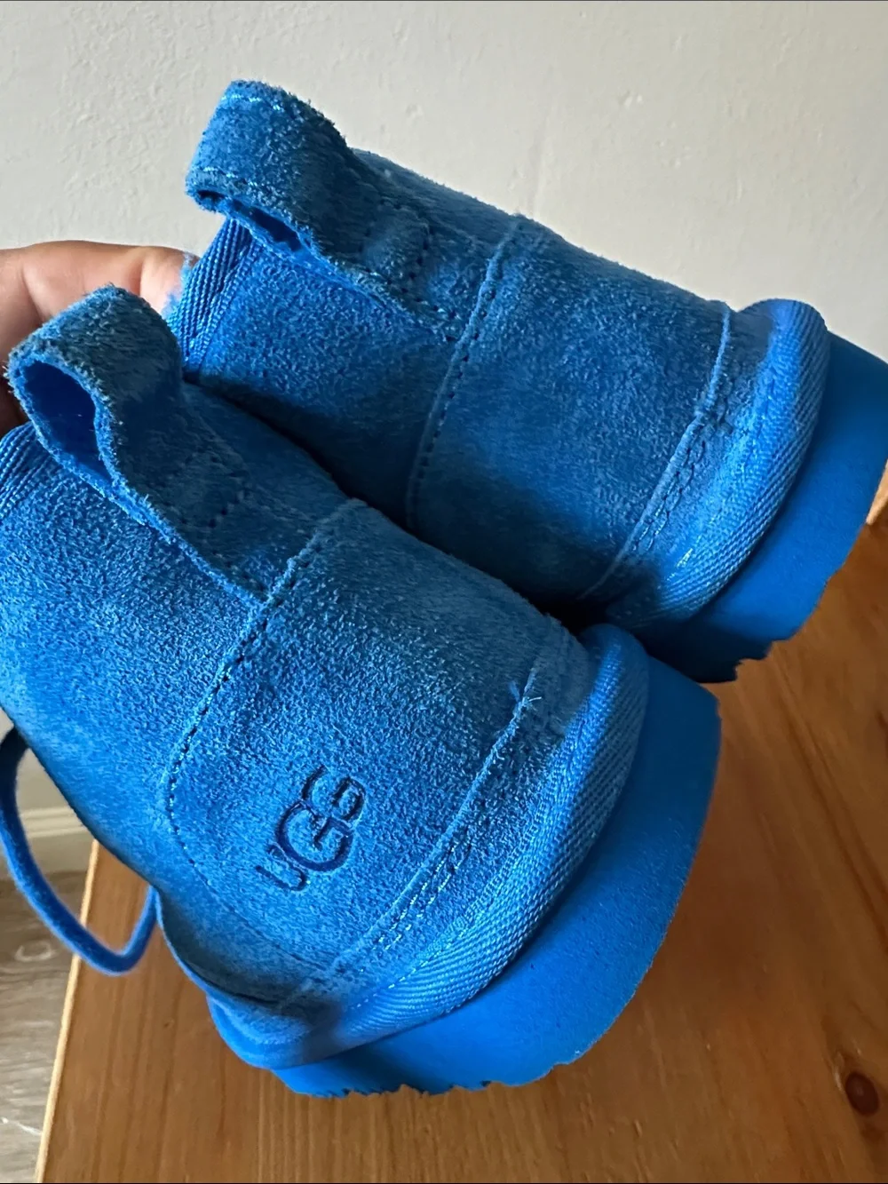 UGG Kids Blue Suede Lace-Up Bootie
